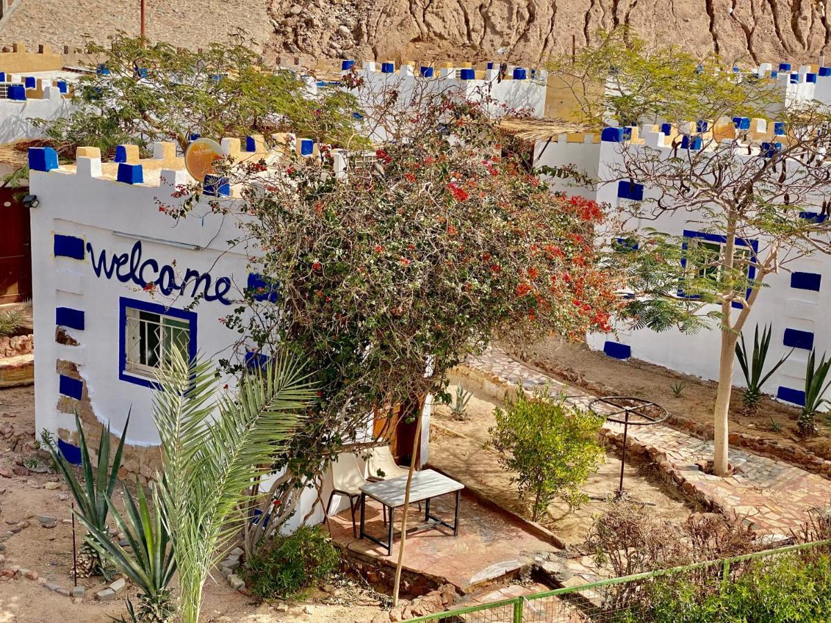 Bedouin Moon Village - Aqaba Al Burj Exteriör bild